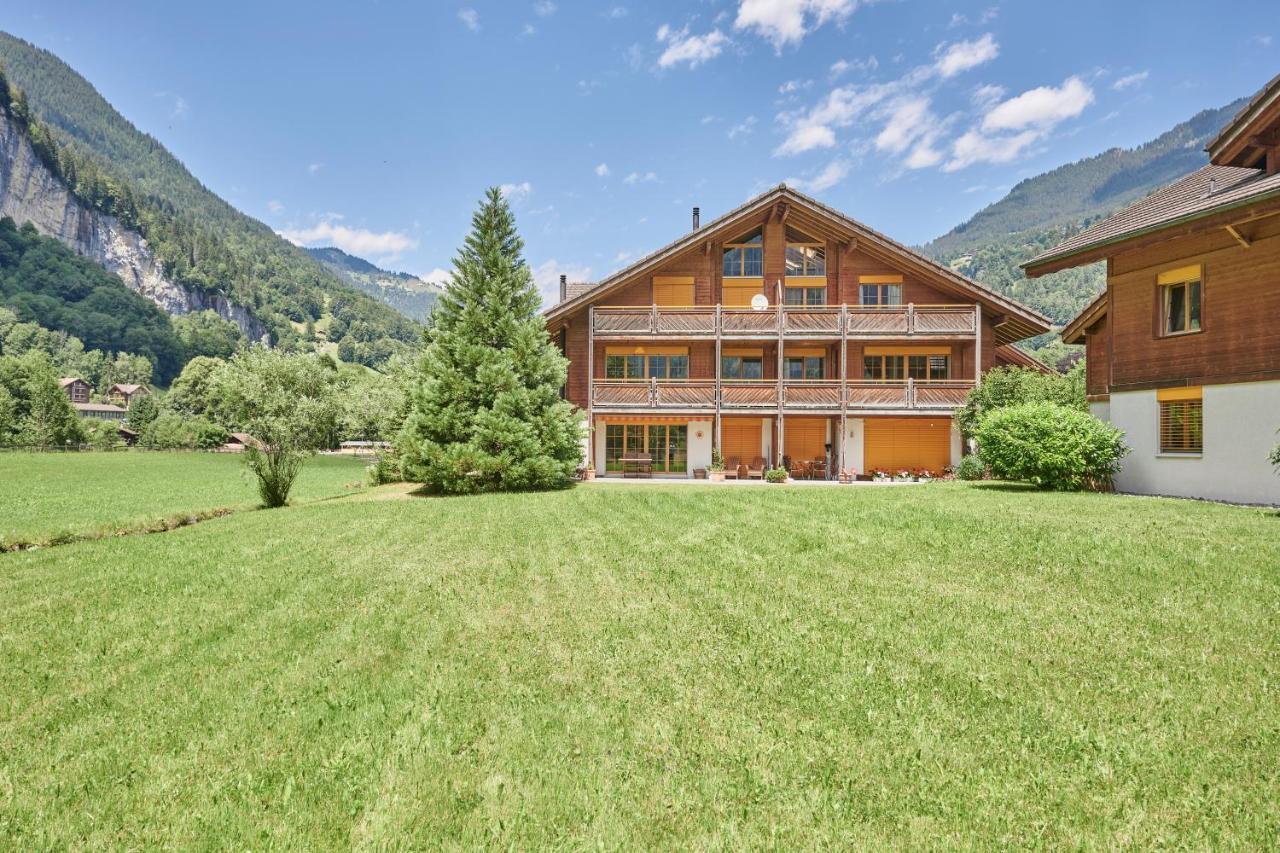 Apartment Silberhorn, Outstanding View, Spacious, Family Friendly Lauterbrunnen Bagian luar foto